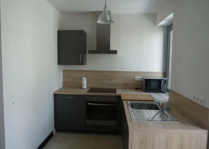 Gite Aische-En-Refail בית נופש *