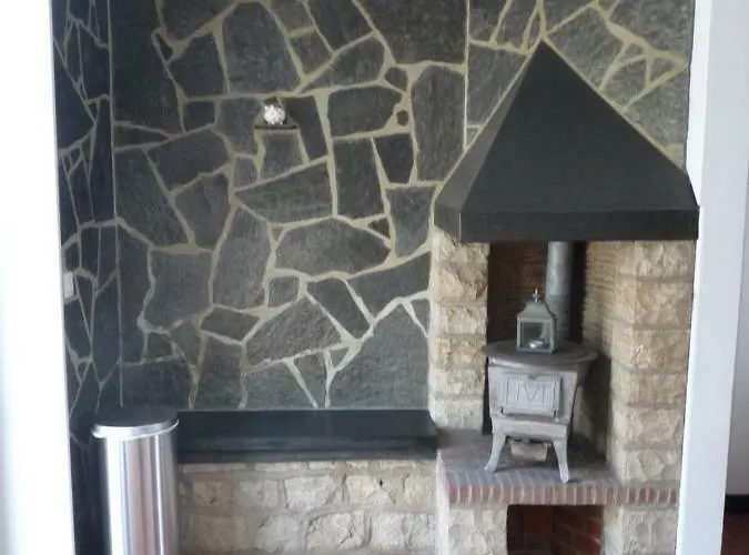 בית נופש Gite Aische-En-Refail