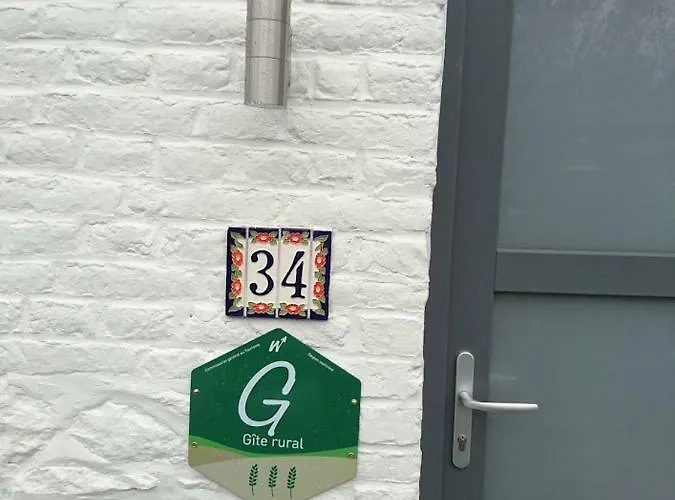 בית נופש Gite Aische-En-Refail *